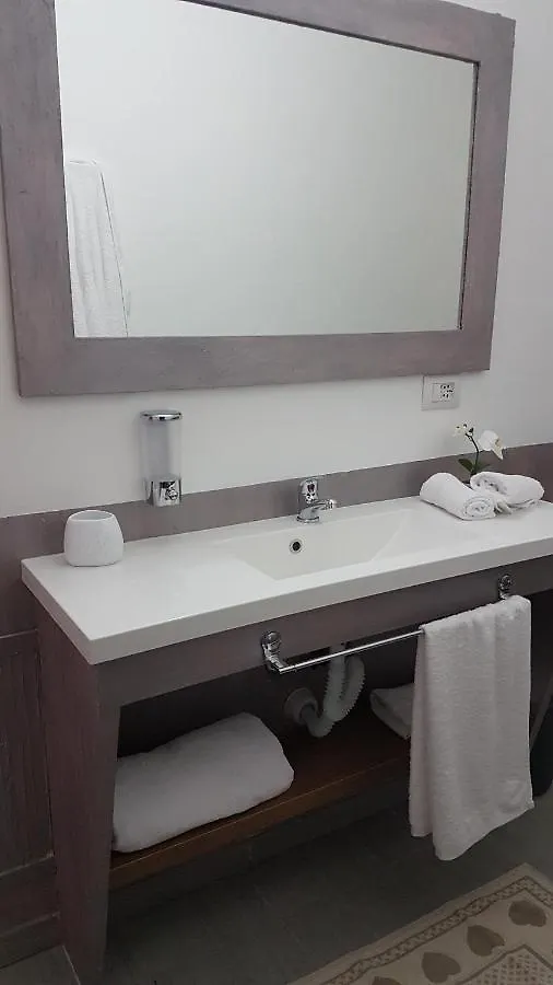 Illuvia Affitto Camere Cornaredo Bed & Breakfast