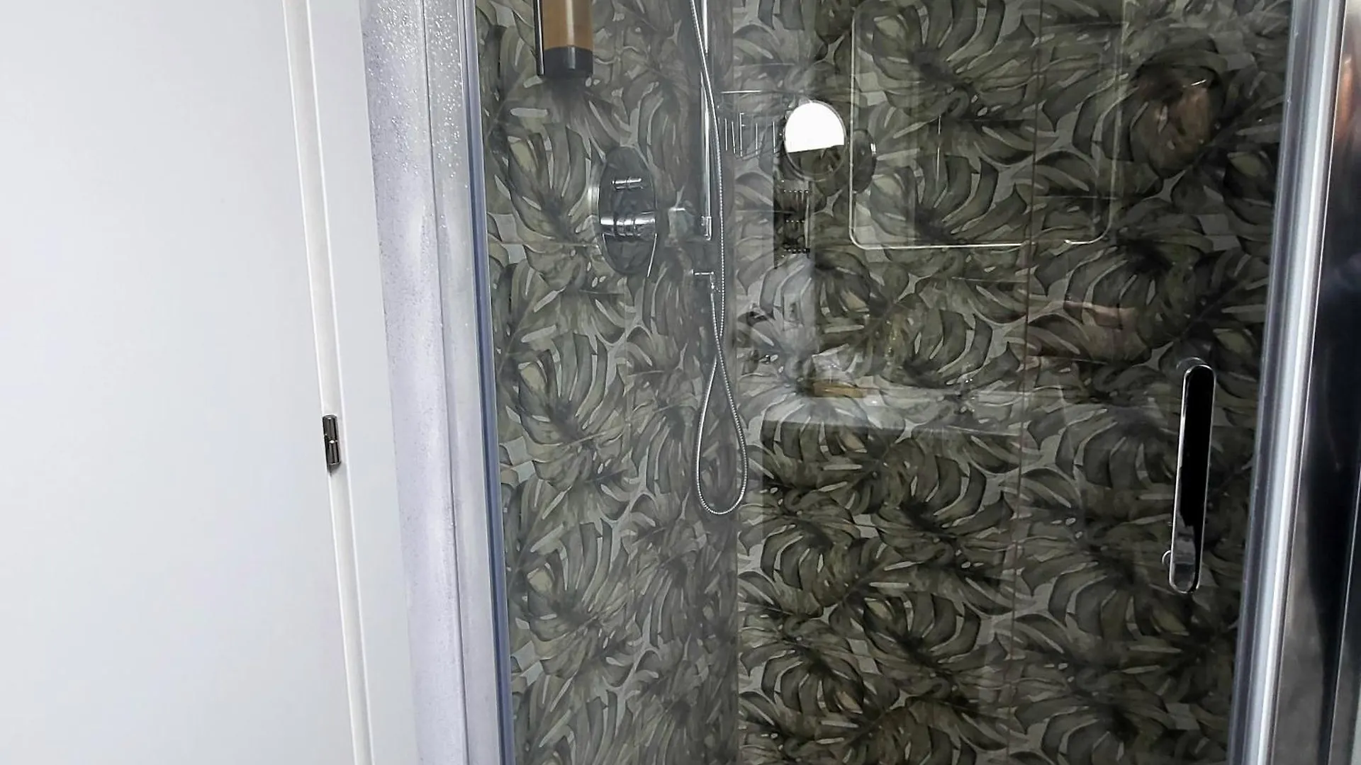 Illuvia Affitto Camere Cornaredo 0*,  Italië