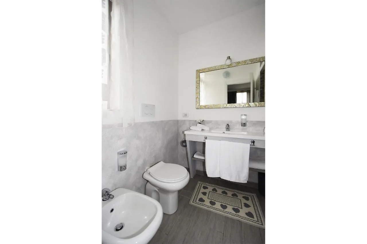 Illuvia Affitto Camere Cornaredo 0*,