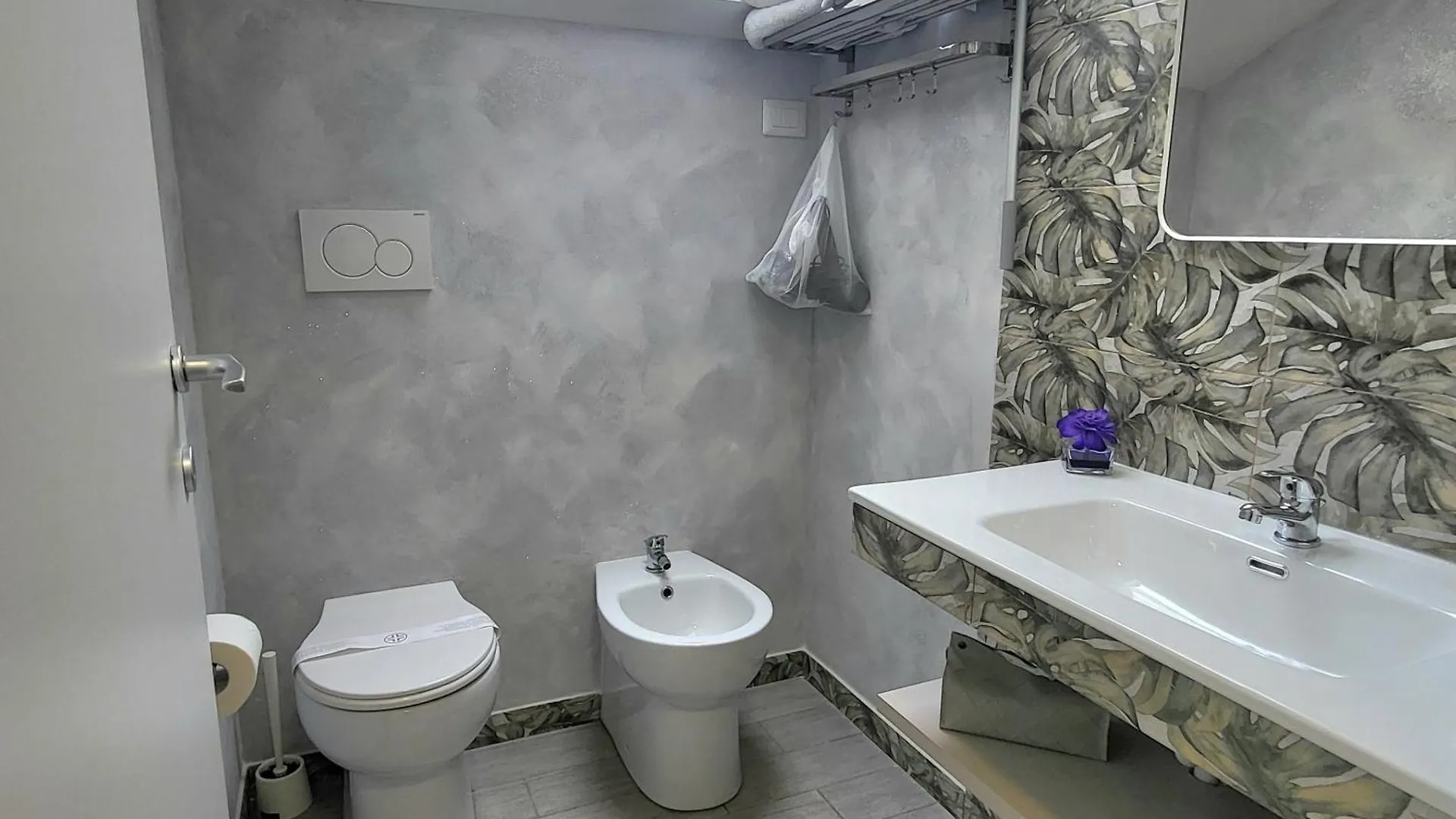 Illuvia Affitto Camere Cornaredo Bed & Breakfast